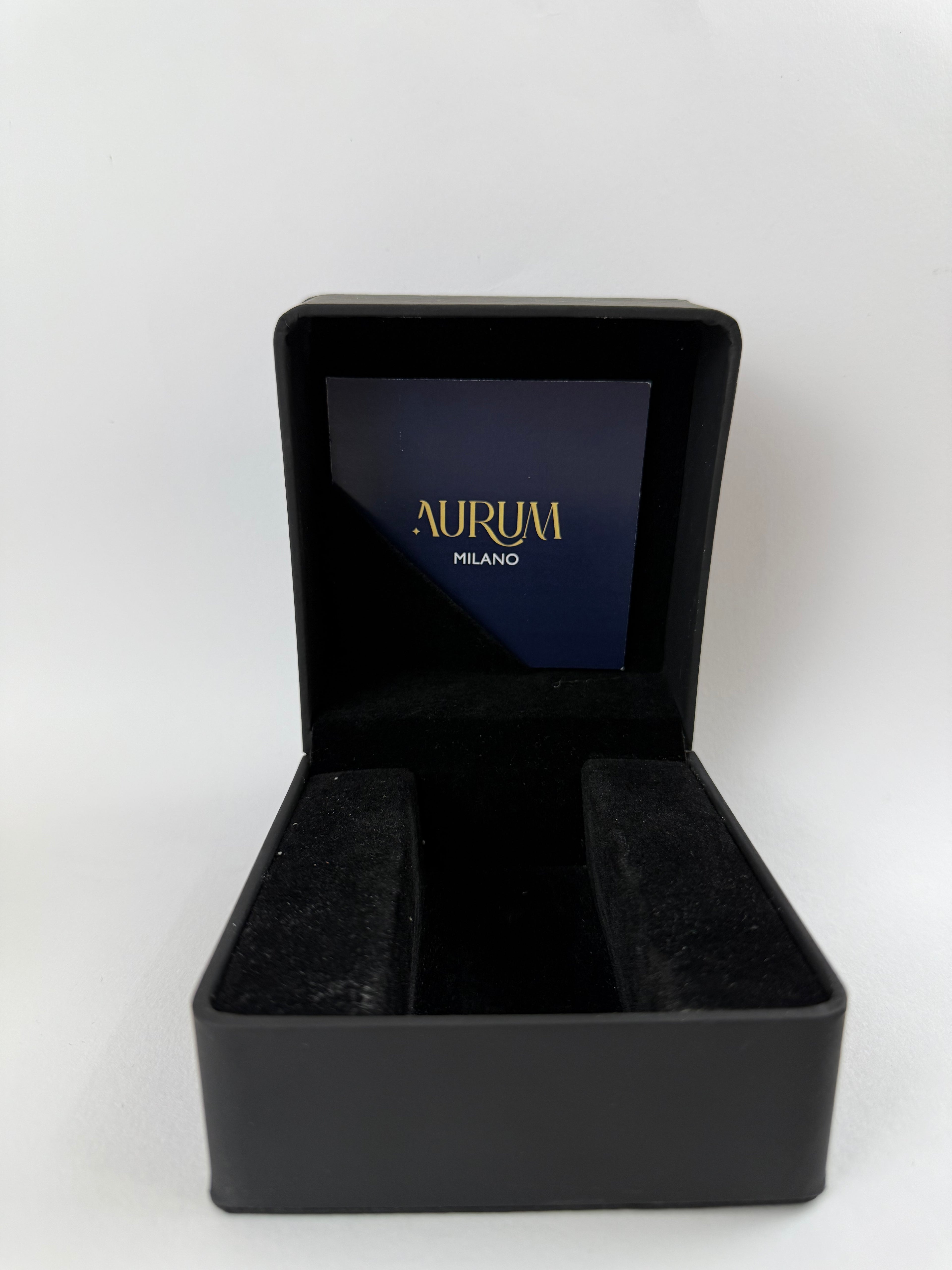 Aurum Milano custodia uomo