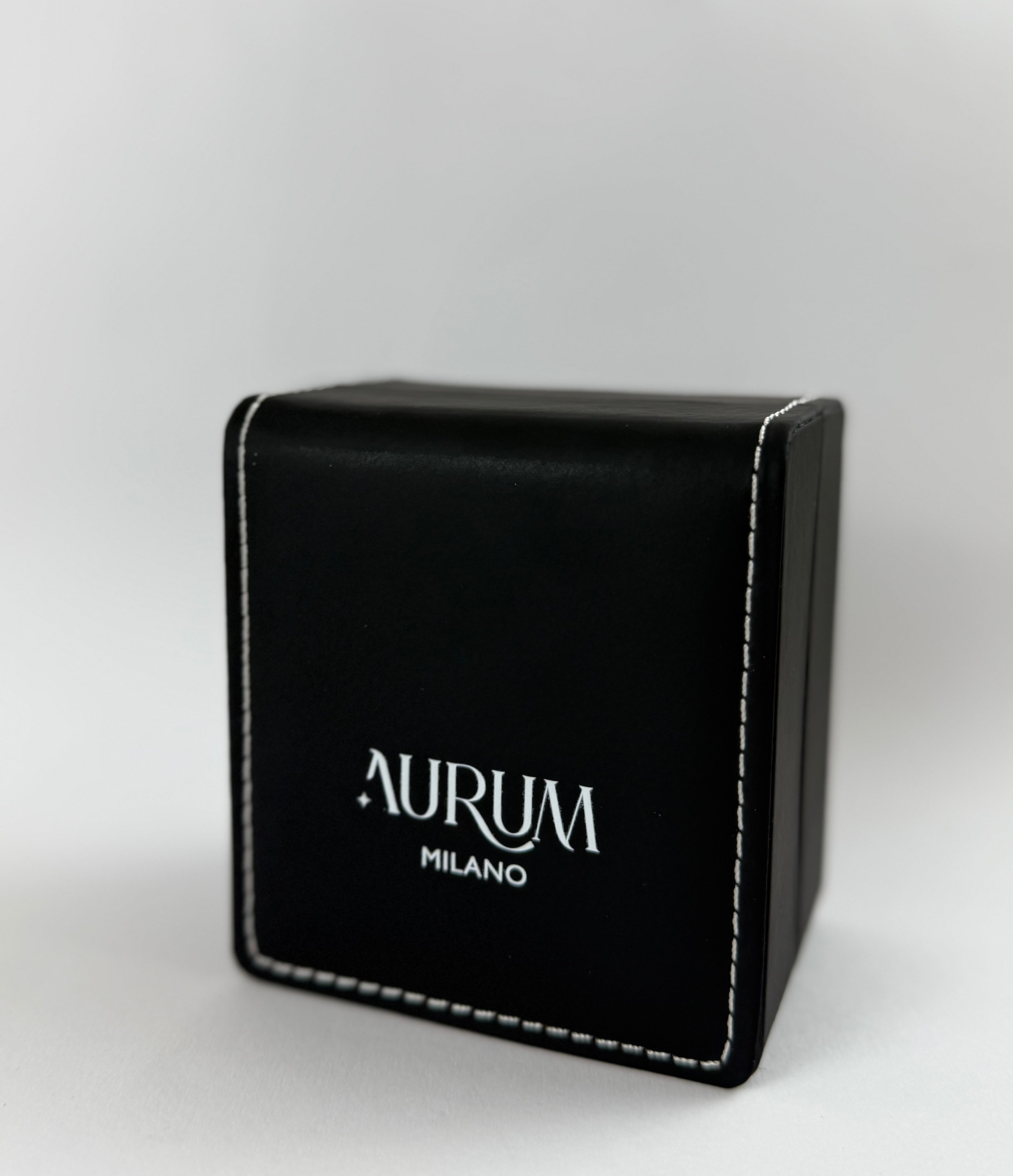 Aurum Milano custodia uomo